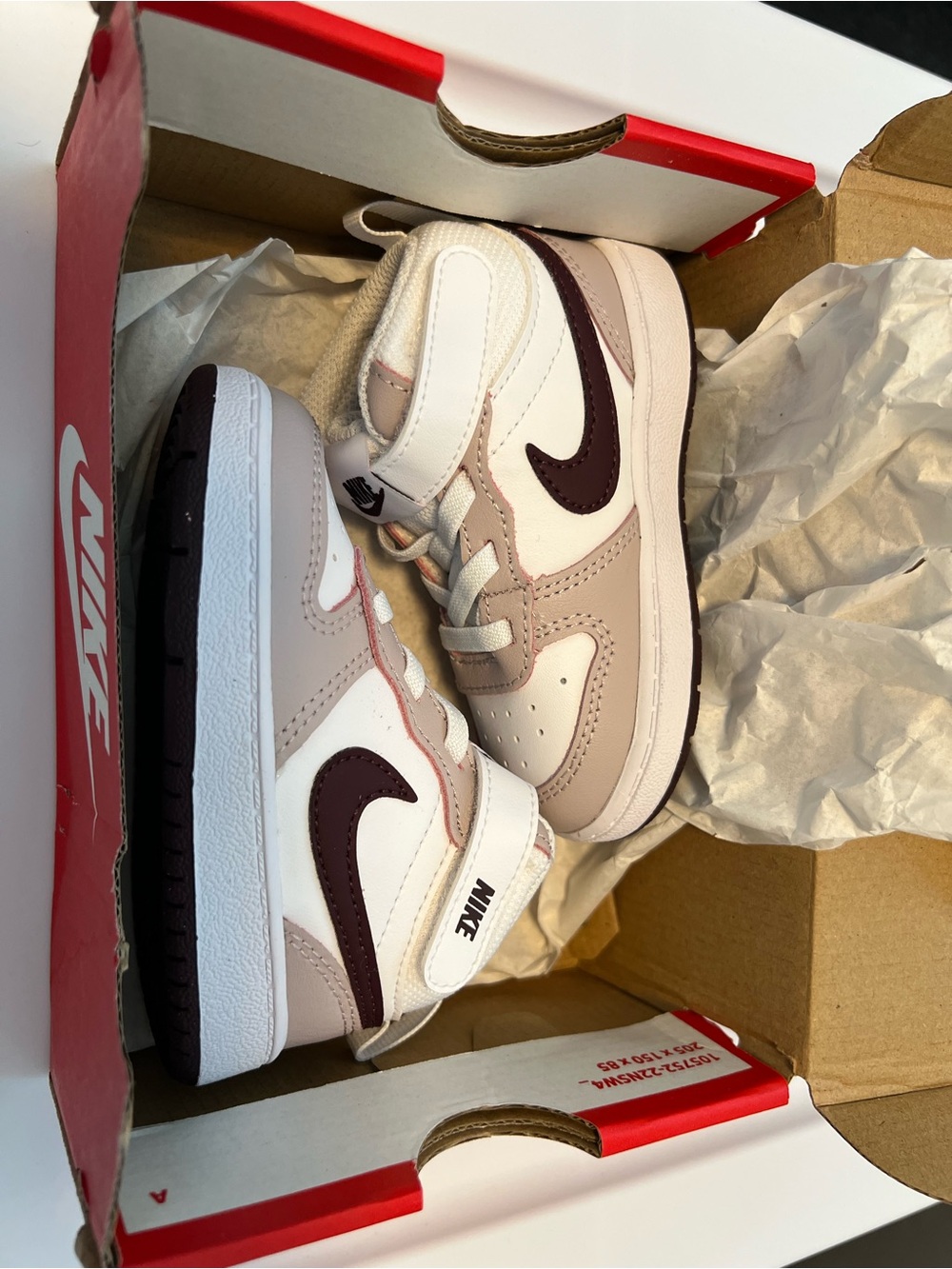 Nike Court Borough mid 2 White Burgundy Crush Sneakers 6c Toddler - Picture 7 of 8